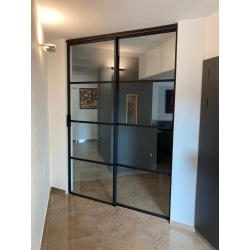 Industrial sliding door in...