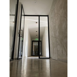 Door in frame Fabrik +...